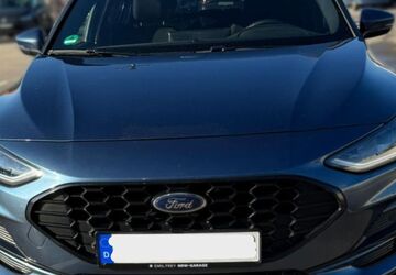 Ford Focus 32.000 km 21.300 &euro; Wachtberg 53343