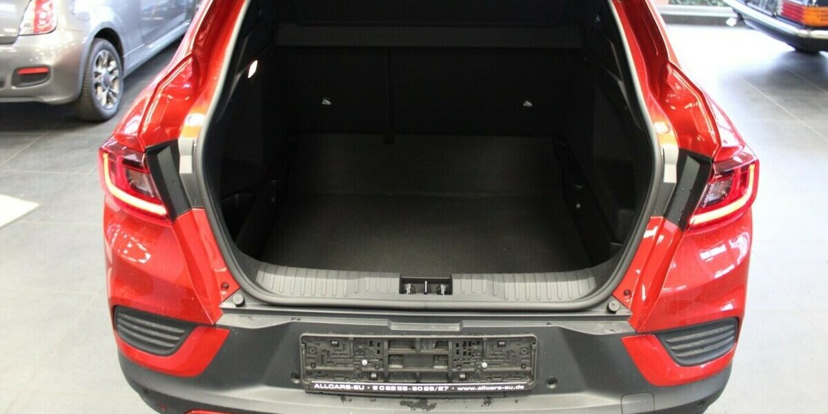 Renault Arkana TCe RS Line 160 EDC 18.470 km 23.980 &euro; Euskirchen 53881