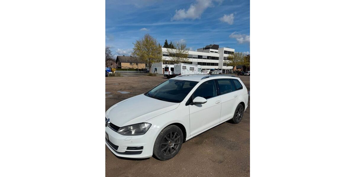 VW Golf 303.000 km 6.299 &euro; Euskirchen 53879
