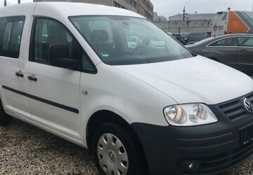 VW Caddy 153.000 km 5.499 &euro; Bonn 53227