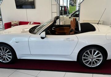 Fiat 124 14.000 km 23.900 &euro; Königswinter-Thomasberg 53639