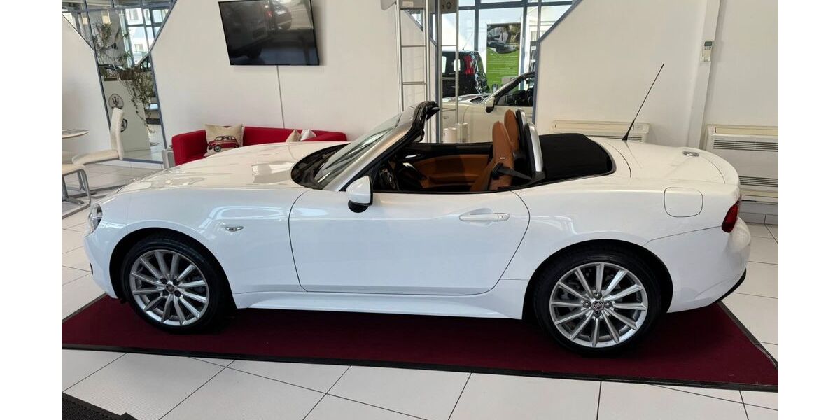 Fiat 124 14.000 km 23.900 &euro; Königswinter-Thomasberg 53639