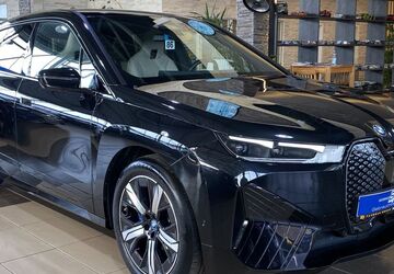 BMW iX 45.000 km 42.400 &euro; Bonn 53227