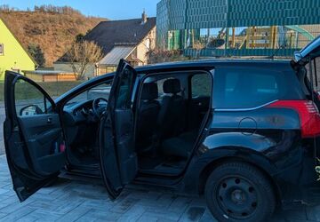 Peugeot 5008 140.650 km 4.900 &euro; Schleiden 53937