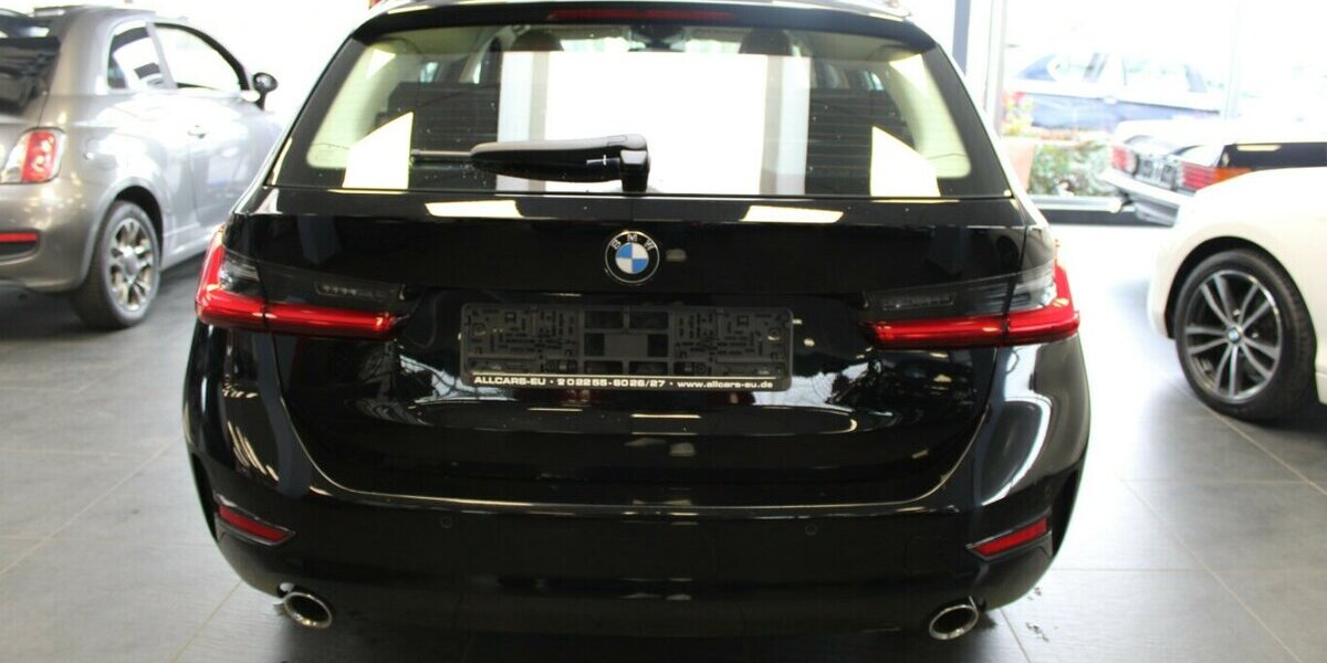 BMW 330 330i xDrive Touring Aut. Advantage 68.255 km 26.980 &euro; Euskirchen 53881