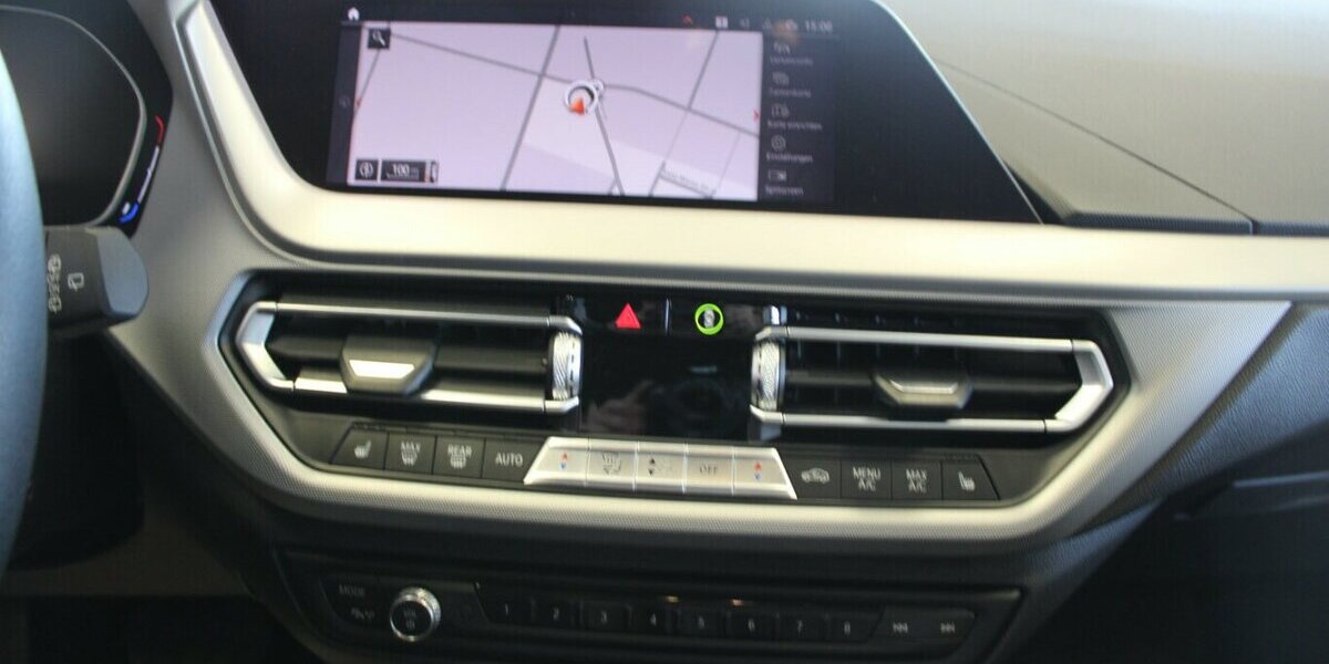 BMW 118 118d Aut. Advantage 54.655 km 20.980 &euro; Euskirchen 53881