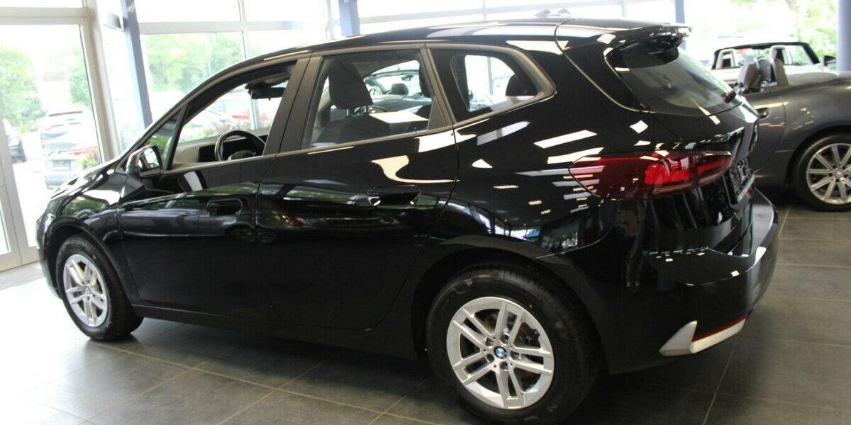 BMW 218 218i Active Tourer Aut. 47.536 km 21.980 &euro; Euskirchen 53881