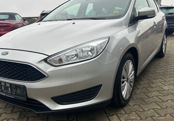 Ford Focus 114.000 km 5.750 &euro; Erftstadt 50374