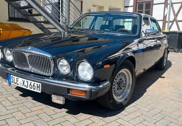 Jaguar XJ12 109.308 km 13.199 &euro; Mechernich 53894