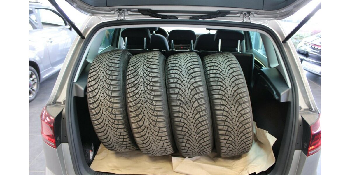 VW Golf Sportsvan 1.5 TSI ACT OPF DSG 39.550 km 18.980 &euro; Euskirchen 53881