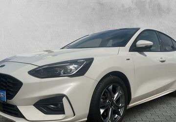 Ford Focus 42.926 km 21.490 &euro; Hürth 50354