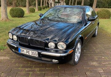 Jaguar XJ8 137.500 km 10.500 &euro; Kerpen 50170