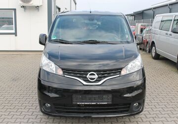 Nissan NV200 94.728 km 12.950 &euro; Euskirchen 53879