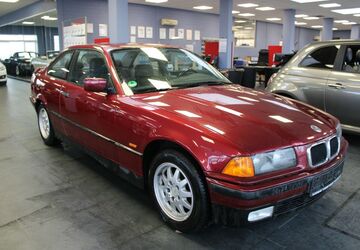 BMW 320 123.084 km 9.980 &euro; Euskirchen 53881