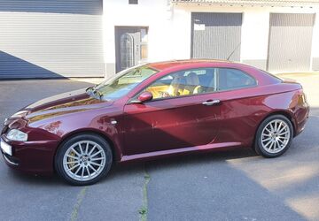 Alfa Romeo GT 321.500 km 12.900 &euro; Schleiden 53937