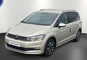 VW Touran 51.105 km 25.880 &euro; Schleiden 53937
