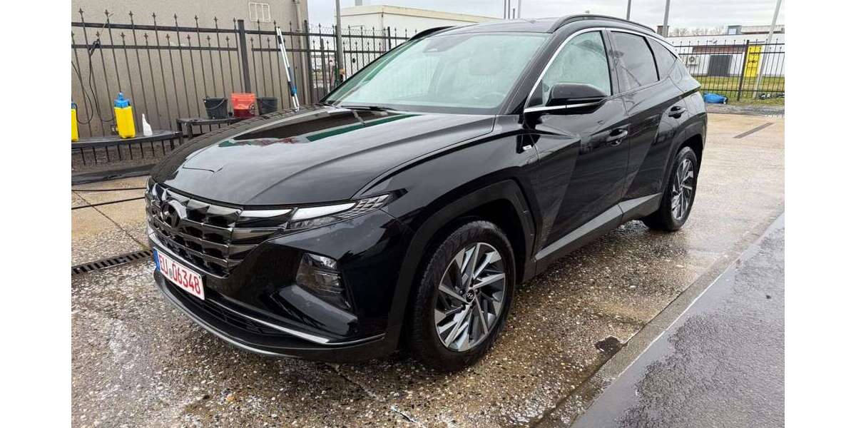 Hyundai TUCSON 171.000 km 15.999 &euro; Euskirchen 53879