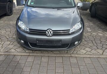 VW Golf 215.566 km 3.500 &euro; Lind 53506