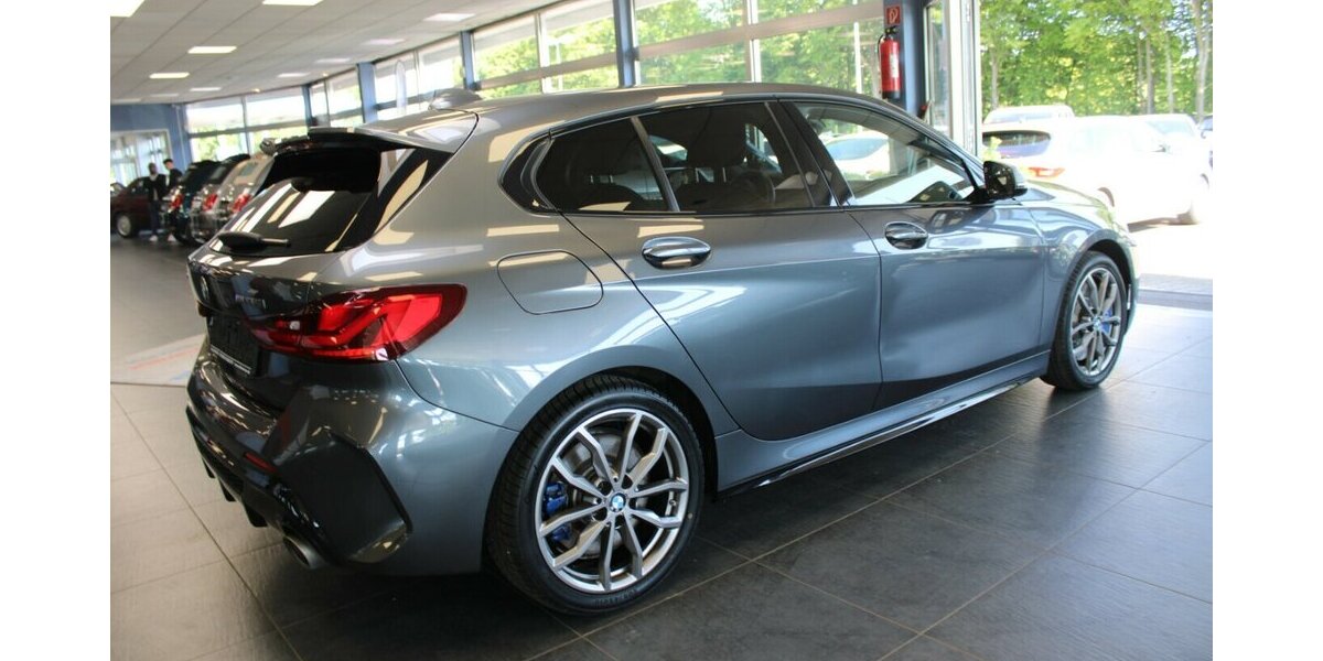BMW M135 M135i xDrive - Leder - Navi - LED - 77.220 km 27.980 &euro; Euskirchen 53881