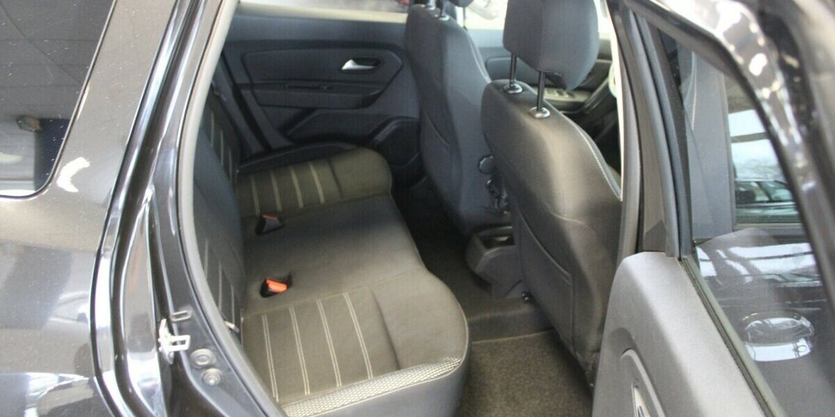 Dacia Duster TCe 130 2WD GPF Prestige - AHK - 130.308 km 14.980 &euro; Euskirchen 53881