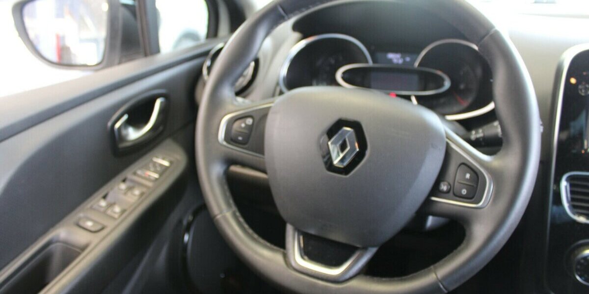 Renault Clio ENERGY TCe 90 86.640 km 9.980 &euro; Euskirchen 53881