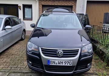 VW Touran 195.000 km 5.500 &euro; Rheinbach 53359