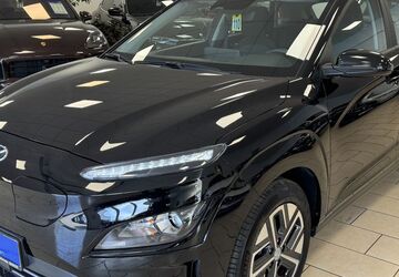 Hyundai KONA 33.339 km 17.000 &euro; Bonn 53227