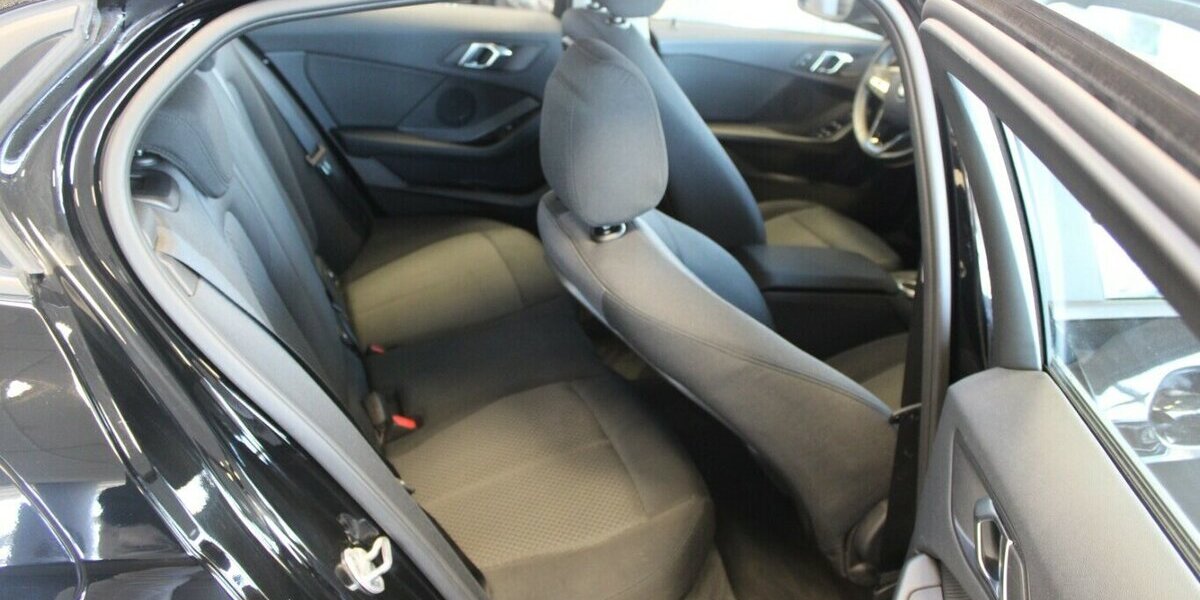 BMW 118 Advantage - LED- Navi - PDC - SHZ - 87.720 km 16.980 &euro; Euskirchen 53881