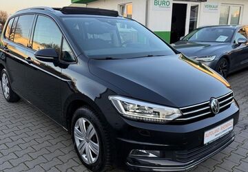 VW Touran 143.000 km 13.900 &euro; Rheinbach 53359