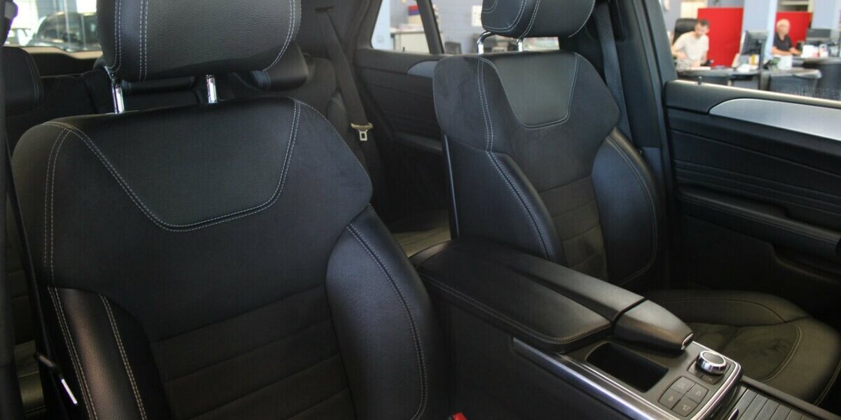 Mercedes-Benz ML 350 BlueTec 4MATIC 7G-TRONIC 130.815 km 19.980 &euro; Euskirchen 53881