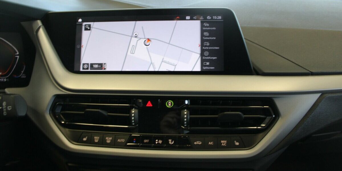 BMW 118 118i Aut. Advantage 71.445 km 19.980 &euro; Euskirchen 53881