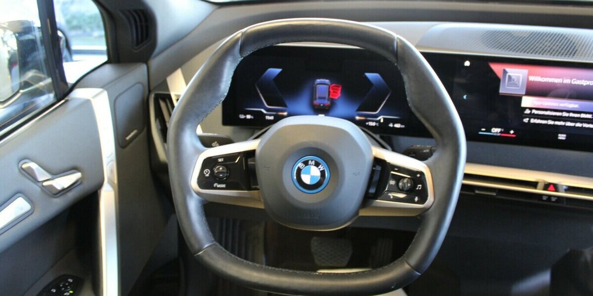 BMW iX xDrive50 35.740 km 52.980 &euro; Euskirchen 53881