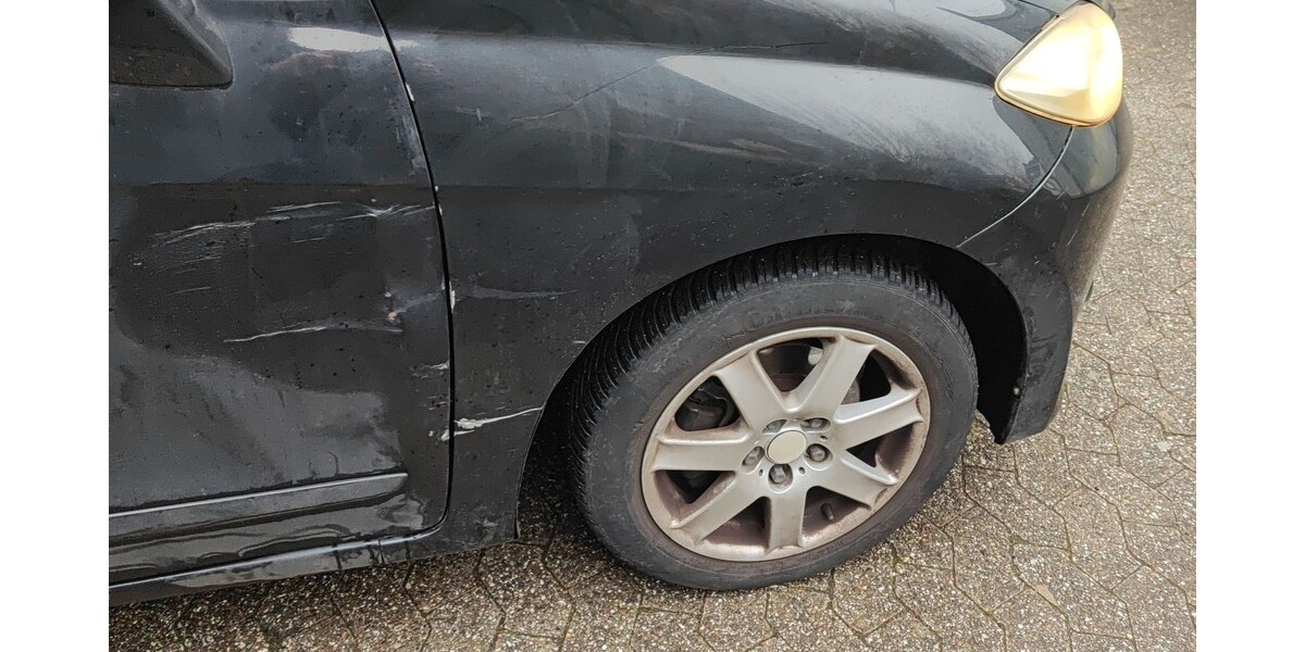 Honda FR-V 207.000 km 3.300 &euro; Königswinter 53639