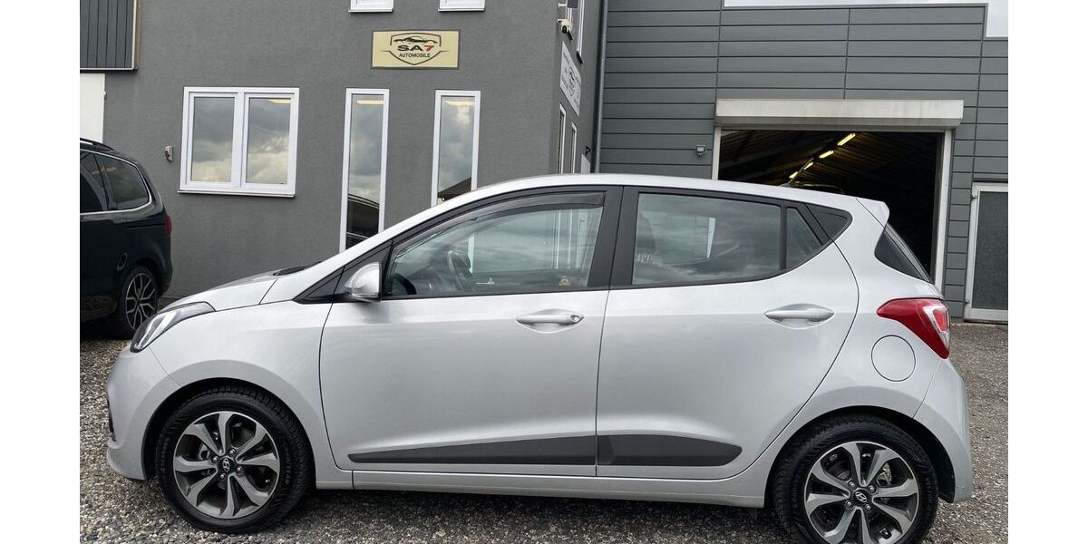 Hyundai i10 15.000 km 8.490 &euro; Euskirchen 53881