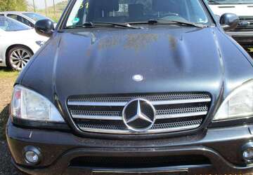 Mercedes-Benz ML 55 AMG 238.000 km 5.700 &euro; Mechernich-Kommern 53894