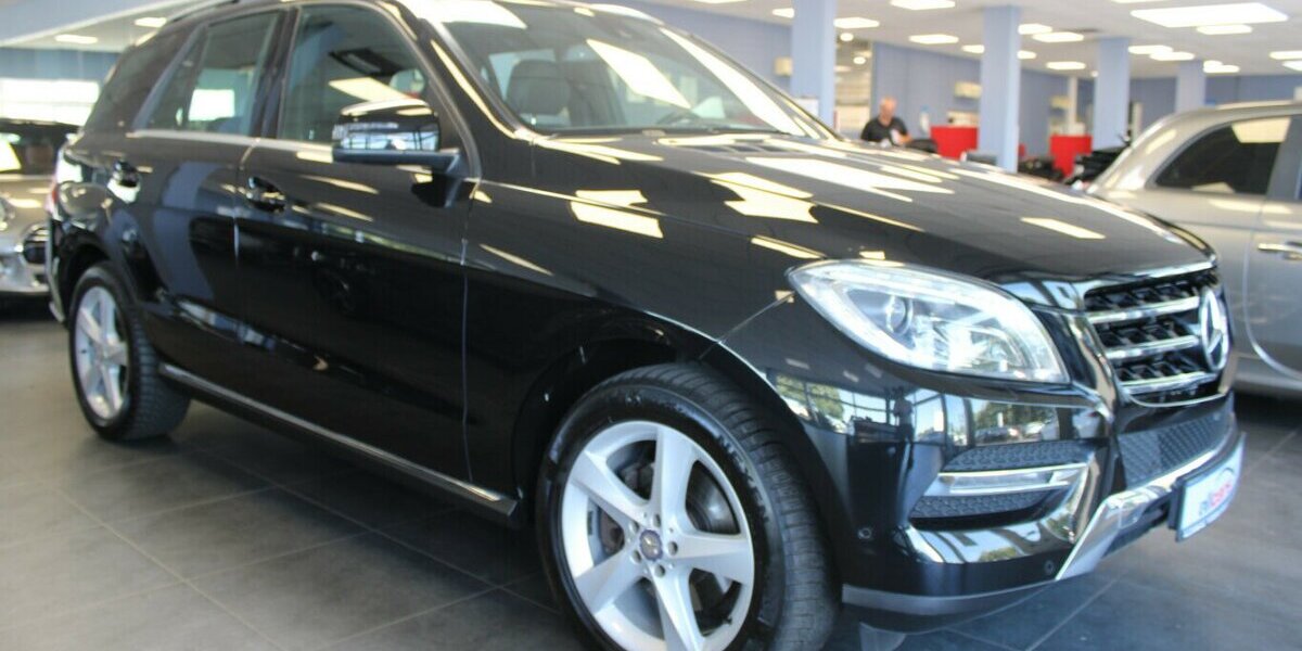 Mercedes-Benz ML 350 BlueTec 4MATIC 7G-TRONIC 130.815 km 19.980 &euro; Euskirchen 53881