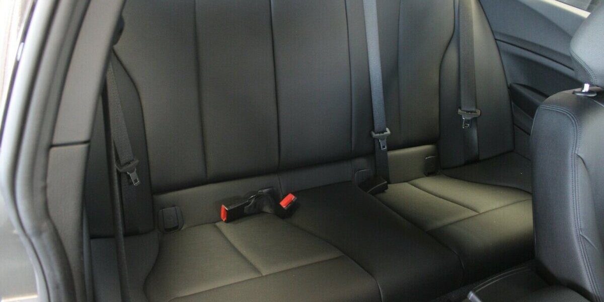 BMW 120 120i Urban line 48.887 km 16.980 &euro; Euskirchen 53881