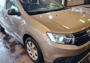 Dacia Sandero 256.000 km 3.490 &euro; Düren 52351