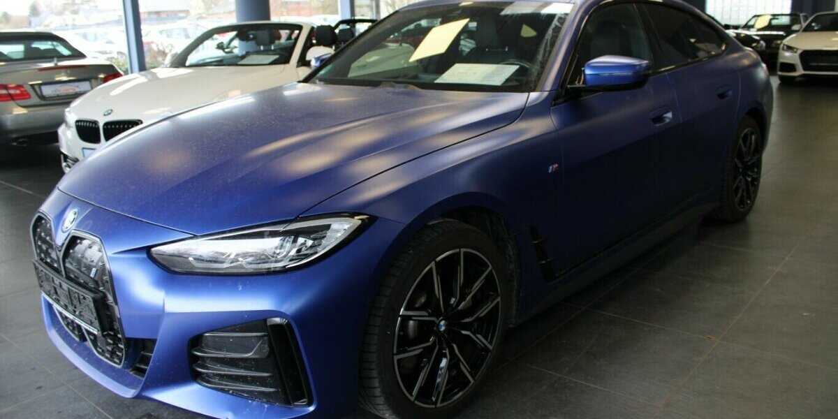 BMW i4 eDrive40 Gran Coupe - M Sport - 66.550 km 37.980 &euro; Euskirchen 53881