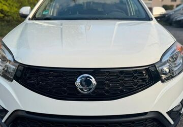 SsangYong Korando 222.000 km 3.299 &euro; Mechernich 53894