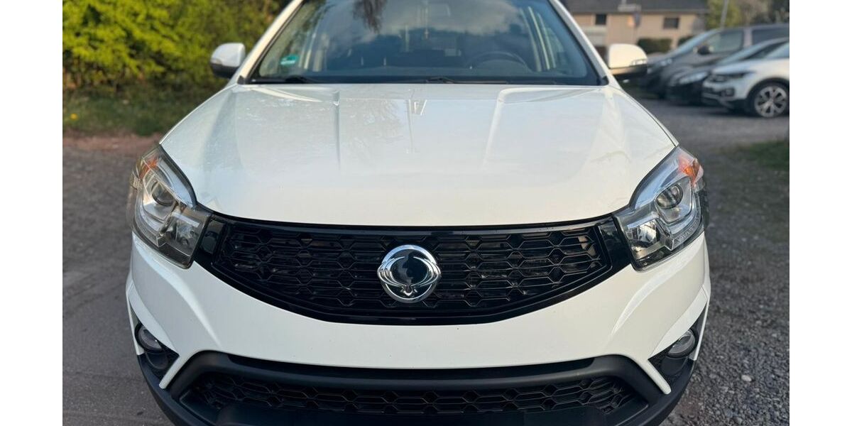 SsangYong Korando 222.000 km 3.299 &euro; Mechernich 53894