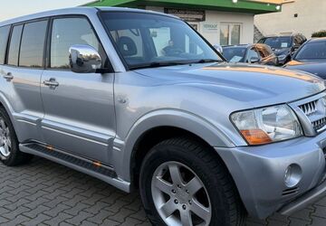 Mitsubishi Pajero 185.000 km 8.900 &euro; Rheinbach 53359