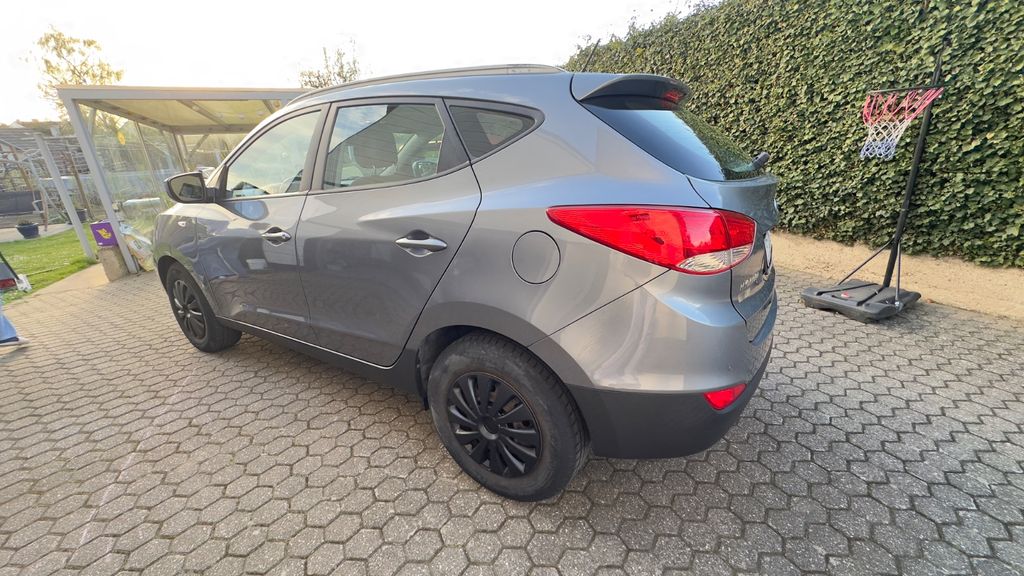Hyundai ix35 116.000 km 6.900 &euro; Euskirchen 53879