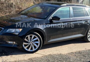 Skoda Superb 130.000 km 14.999 &euro; Mechernich 53894