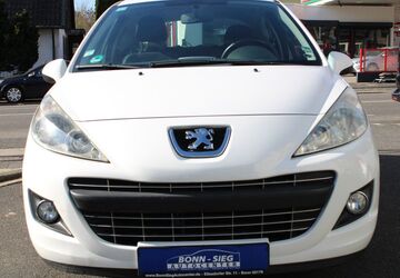 Peugeot 207 92.000 km 3.850 &euro; Bonn 53179