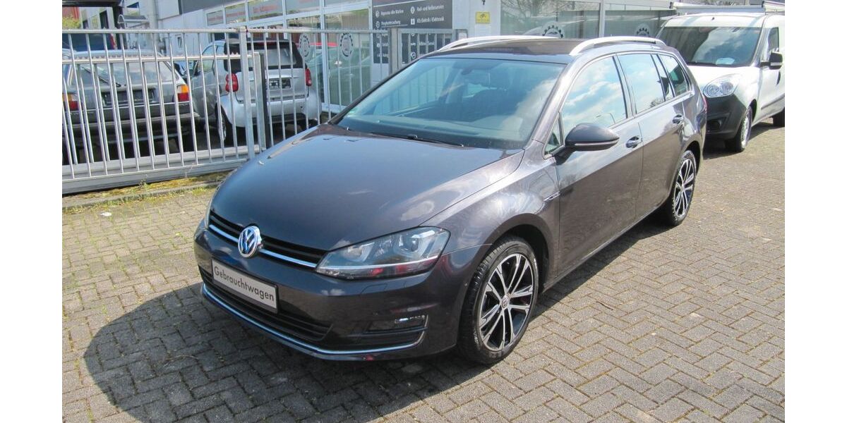 VW Golf 129.454 km 9.999 &euro; Düren 52353