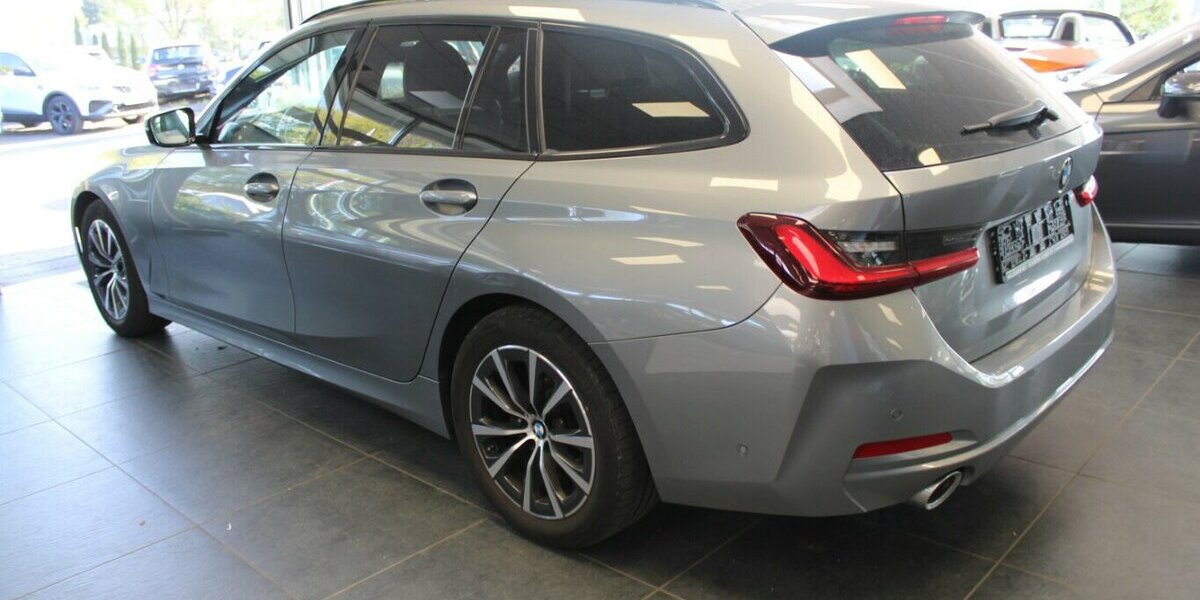 BMW 320 320d Touring Aut. - 1.HAND - 87.460 km 26.980 &euro; Euskirchen 53881
