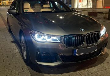 BMW 750 116.629 km 40.000 &euro; Bornheim 53332