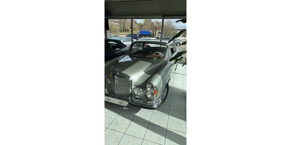 Mercedes-Benz 250 30.949 km 65.000 &euro; Mechernich 53894