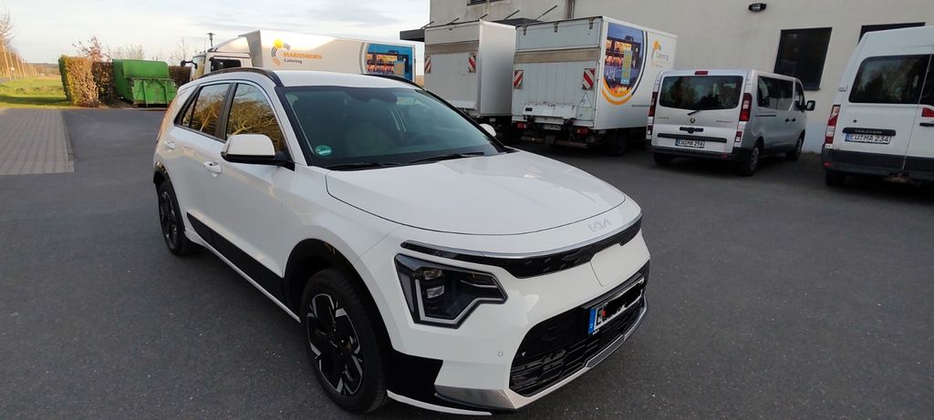 Kia Niro 5.000 km 28.900 &euro; Kall 53925